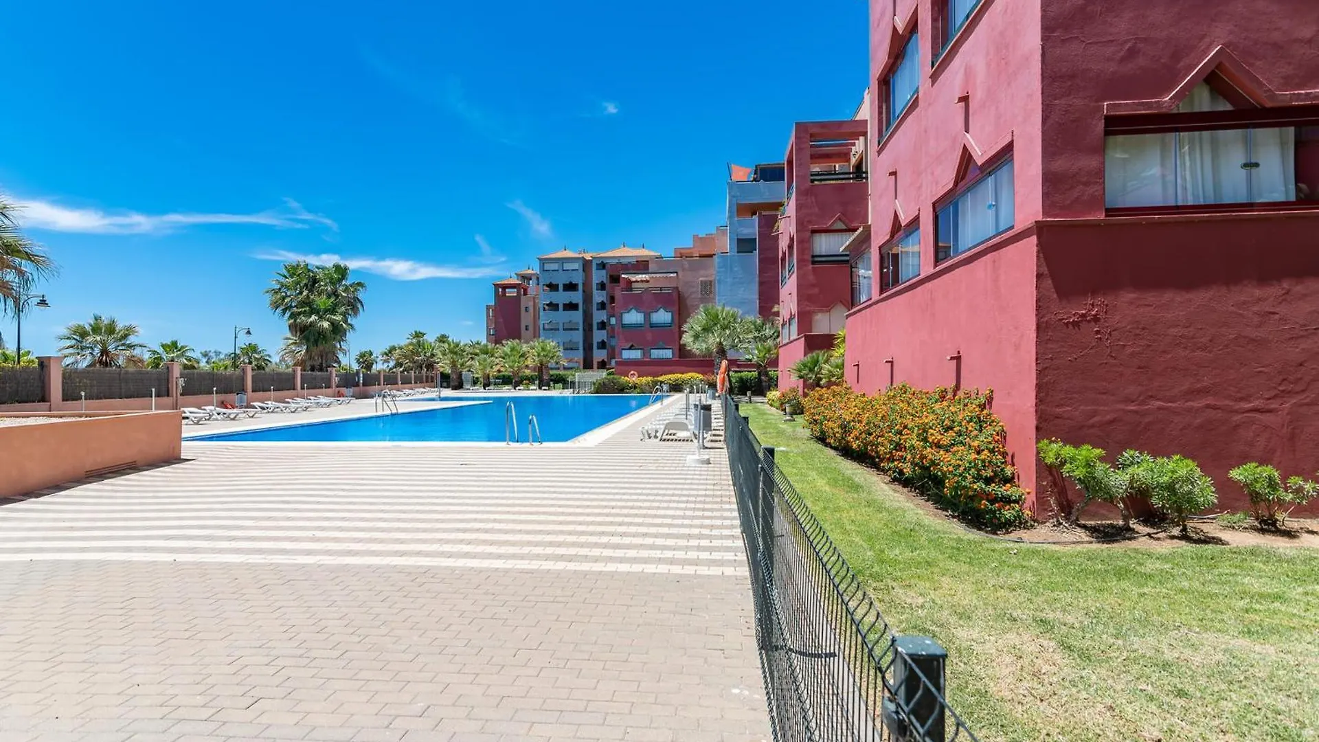 Lägenhet Las Palmeras By H - Playa Punta Del Moral Plhp51P65 Spanien